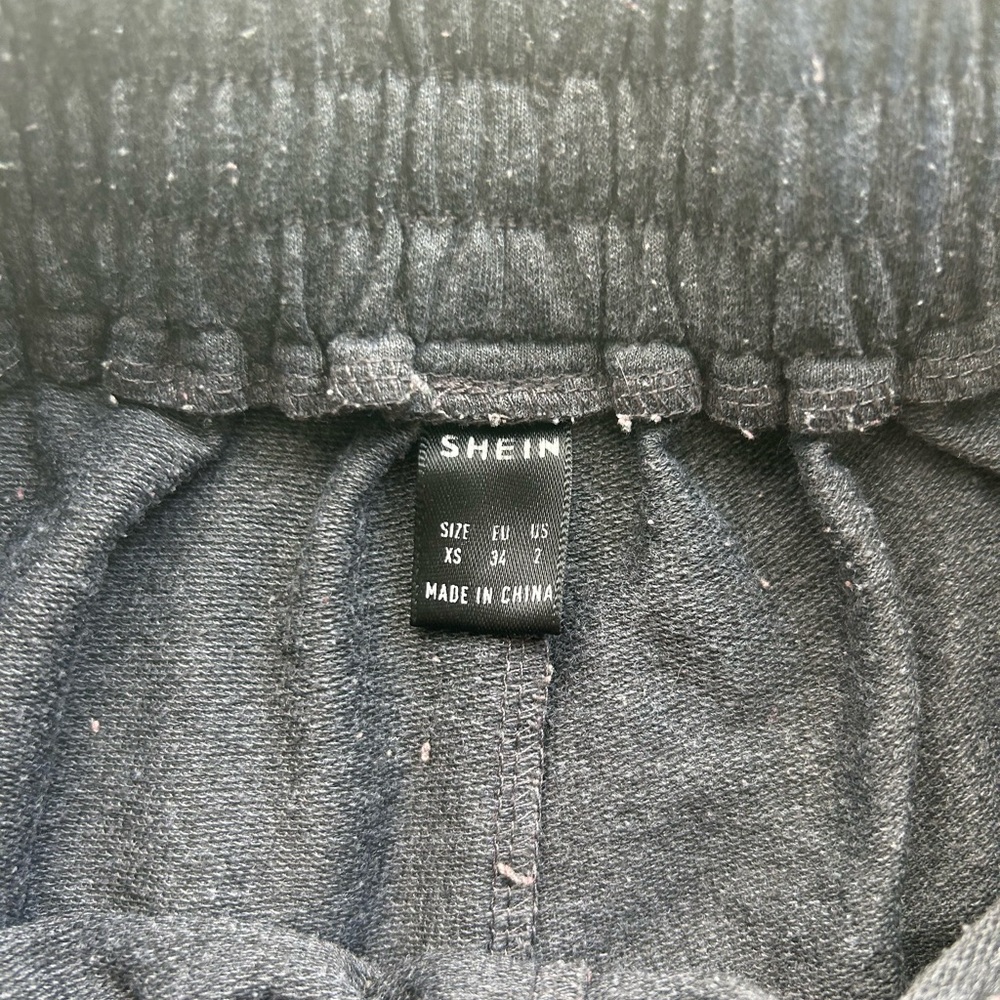 SWETSHORTS - Picture 3 of 4